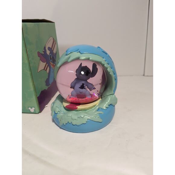 Lilo & Stitch Surfin Collectible Snow Globe 5" Disney - Picture 5 of 7